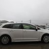 toyota corolla-touring-wagon 2020 GOO_JP_700120051630240121001 image 6