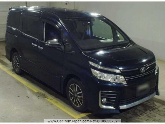 toyota voxy 2015 quick_quick_DBA-ZRR85W_0043695 image 1