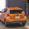 toyota aqua 2015 CFJ1565962 image 2