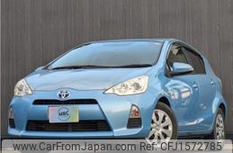 toyota aqua 2012 CFJ1572785