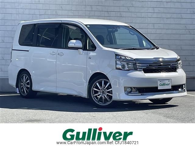 toyota voxy 2013 CFJ1840721 image 1