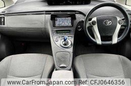 toyota prius 2010 504928-927296