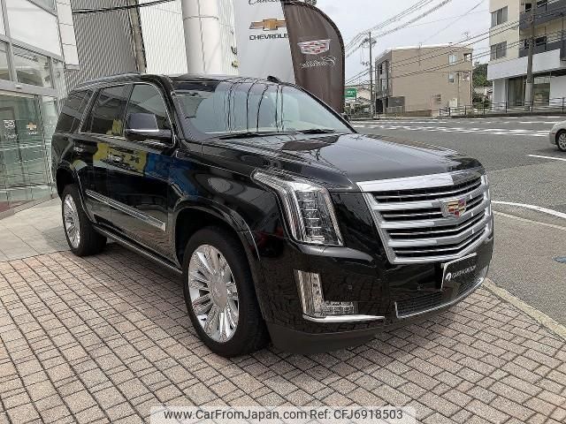 cadillac escalade 2018 quick_quick_99999_1GYS47KJ6JR337341 image 1