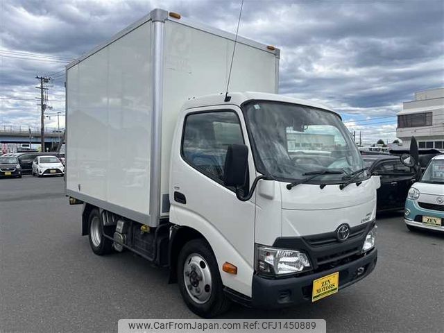 toyota dyna-truck 2018 CFJ1450889 image 2