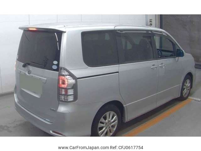 toyota voxy 2010 -TOYOTA 【広島 301ﾀ8502】--Voxy DBA-ZRR70W--ZRR70W-0397341---TOYOTA 【広島 301ﾀ8502】--Voxy DBA-ZRR70W--ZRR70W-0397341- image 2