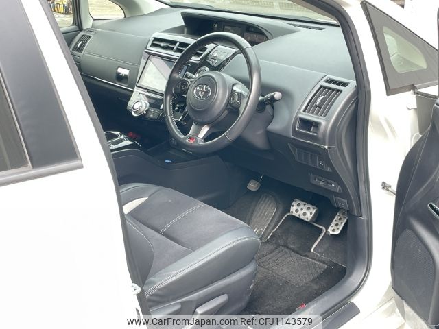 toyota prius-α 2020 -TOYOTA--Prius α 6AA-ZVW40W--ZVW40-0037209---TOYOTA--Prius α 6AA-ZVW40W--ZVW40-0037209- image 2