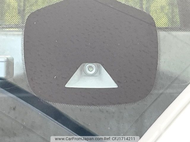 nissan serena 2018 CFJ1714211 image 2
