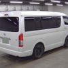 toyota hiace-wagon 2011 quick_quick_CBA-TRH214W_TRH214-0022402 image 2