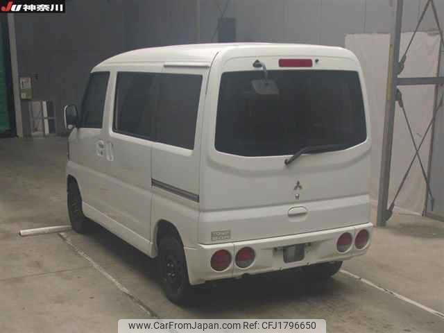 mitsubishi town-box 2010 CFJ1796650 image 2