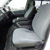 toyota hiace-commuter 2013 CFJ1860573 image 26