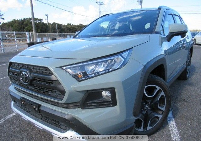 toyota rav4 2019 REALMOTOR_N5025020003F-10 image 2