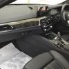 bmw 5-series 2018 quick_quick_DBA-JA20_WBAJA52030WC07989 image 3