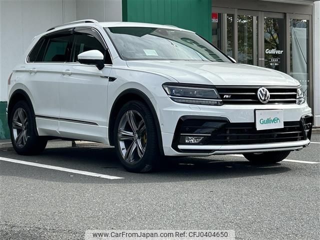 volkswagen tiguan 2017 -VOLKSWAGEN--VW Tiguan ABA-5NCZE--WVGZZZ5NZJW843734---VOLKSWAGEN--VW Tiguan ABA-5NCZE--WVGZZZ5NZJW843734- image 1