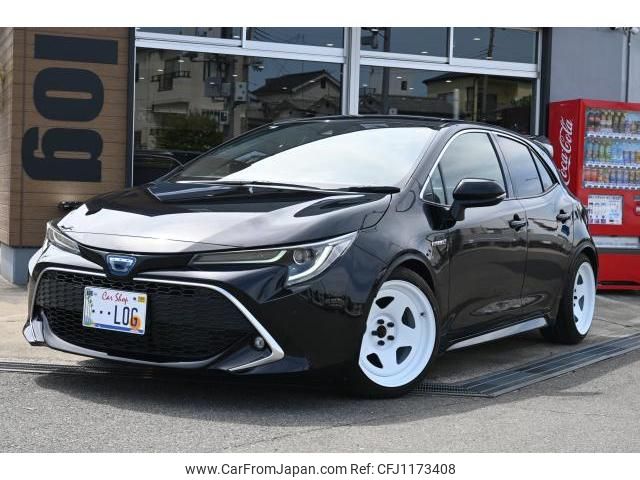 toyota corolla-sport 2018 quick_quick_ZWE211H_6AA-ZWE211H image 1
