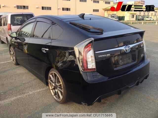 toyota prius 2012 CFJ1715695 image 2