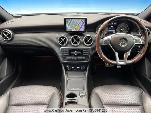 mercedes-benz a-class 2013 quick_quick_176042_WDD1760422J119003 image 2