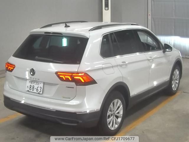 volkswagen tiguan 2024 CFJ1709677 image 2