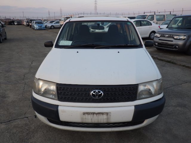 car_586c2b84-8513-46a6-809c-