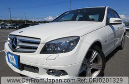 mercedes-benz c-class 2010 REALMOTOR_Y2024080252F-12