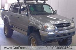 toyota hilux-sports-pick-up 2002 quick_quick_GC-RZN169H_0024004