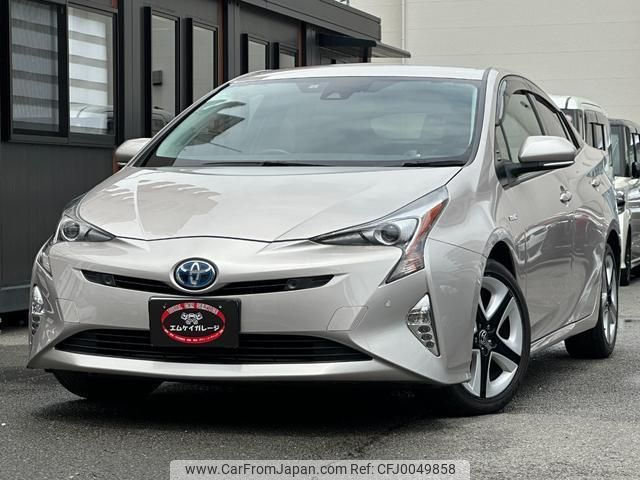 toyota prius 2018 quick_quick_ZVW51_ZVW51-6064511 image 1