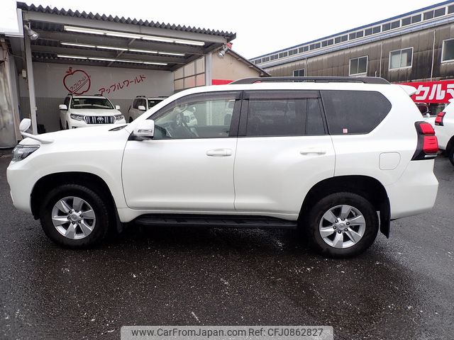 toyota land-cruiser-prado 2020 25012810 image 2