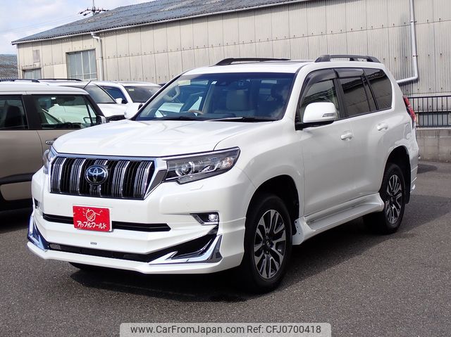 toyota land-cruiser-prado 2023 25522412 image 1