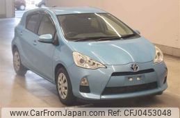 toyota aqua undefined -TOYOTA--AQUA NHP10-2241689---TOYOTA--AQUA NHP10-2241689-