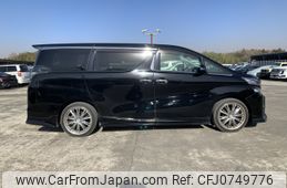 toyota vellfire 2015 NIKYO_PG79339