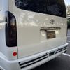 toyota hiace-commuter 2006 GOO_JP_700120094030241012001 image 23