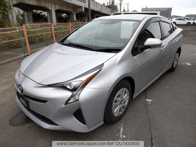 toyota prius 2018 CFJ1833833 image 1