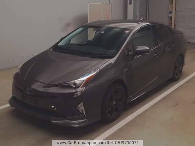 toyota prius 2017 -TOYOTA--Prius DAA-ZVW55--ZVW55-8055966---TOYOTA--Prius DAA-ZVW55--ZVW55-8055966- image 1