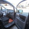 toyota voxy 2007 CFJ1746813 image 15