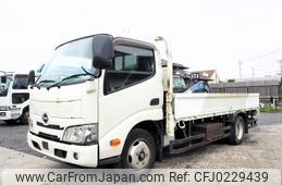 hino dutro 2019 GOO_NET_EXCHANGE_0403477A30240918W004