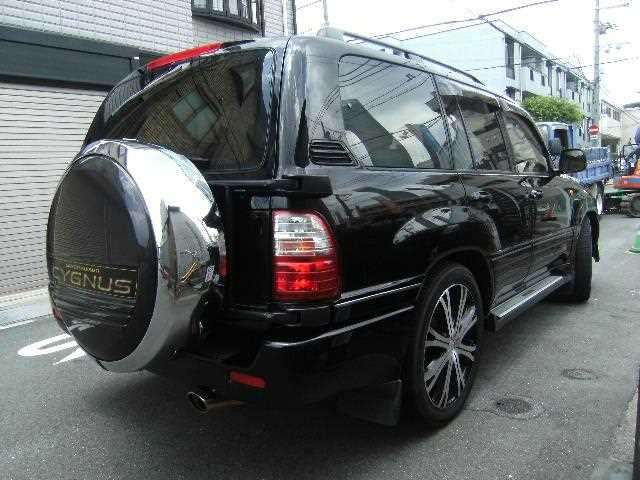 2001 Toyota Land Cruiser Cygnus GF-UZJ100W 4WD - Car Price $22,054