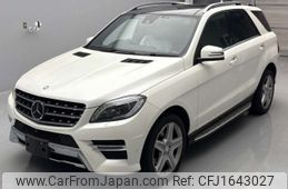 mercedes-benz ml-class 2014 CFJ1643027