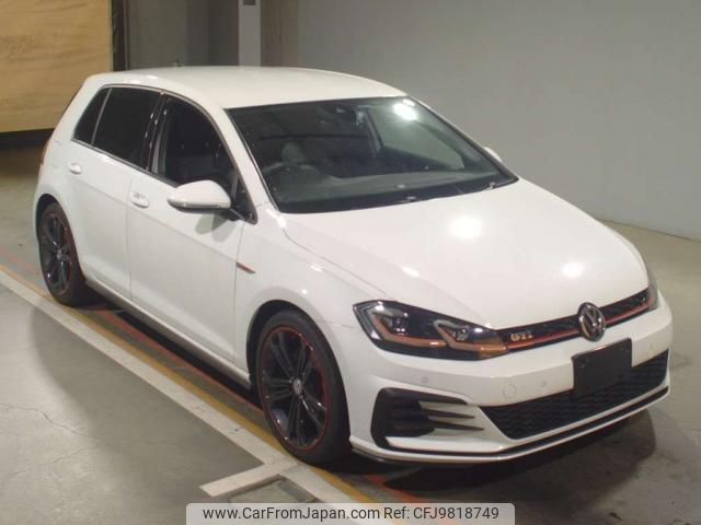 volkswagen golf-gti 2018 quick_quick_ABA-AUCHH_WVWZZZAUZJW253176 image 1