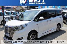 toyota esquire 2018 quick_quick_DAA-ZWR80G_ZWR80-0326247