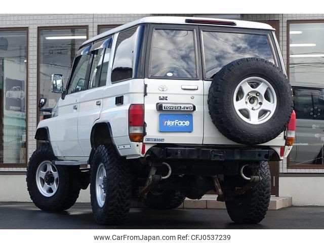 2000 Toyota Land Cruiser JDM car for sale — photo 12 of 25