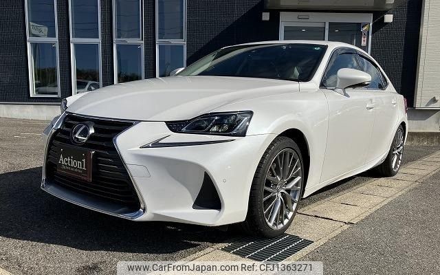 lexus is 2017 311 image 1