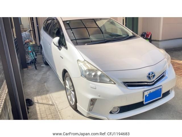 toyota prius-α 2013 -TOYOTA--Prius α DAA-ZVW41W--ZVW41-3322711---TOYOTA--Prius α DAA-ZVW41W--ZVW41-3322711- image 1