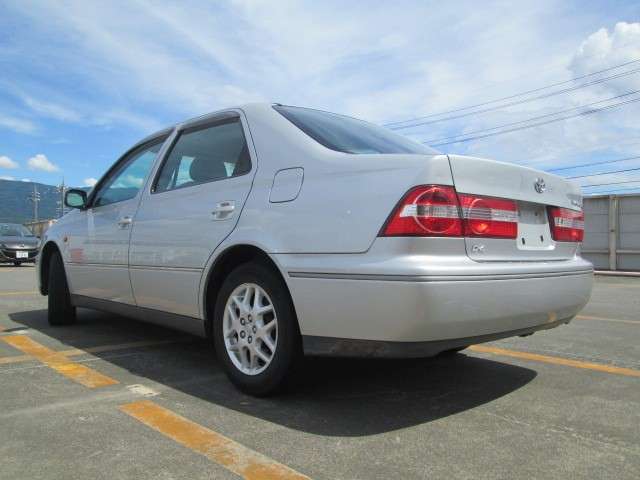 toyota vista-sedan 1999 18109C image 2