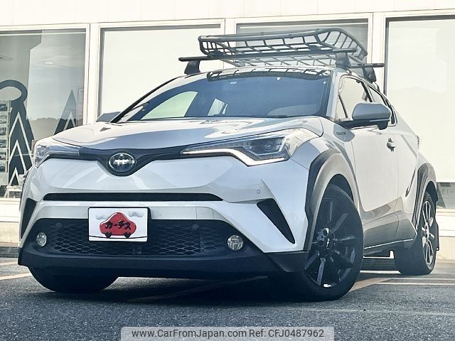 toyota c-hr 2017 -TOYOTA--C-HR DAA-ZYX10--ZYX10-2045611---TOYOTA--C-HR DAA-ZYX10--ZYX10-2045611- image 1