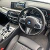 bmw 5-series 2019 quick_quick_JA20P_WBAJA92050BN71634 image 4