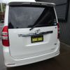 toyota noah 2010 CFJ6628209 image 5