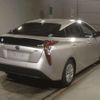 toyota prius 2017 CFJ1787456 image 2