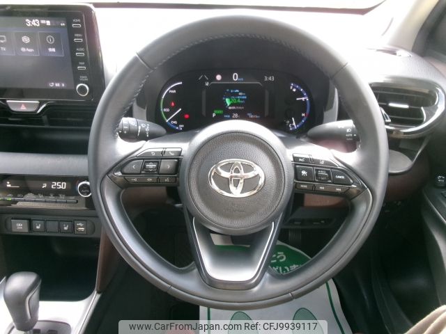 toyota yaris-cross 2021 -TOYOTA--ﾔﾘｽｸﾛｽ ﾊｲﾌﾞﾘｯﾄﾞ 6AA-MXPJ10--MXPJ10-3028674---TOYOTA--ﾔﾘｽｸﾛｽ ﾊｲﾌﾞﾘｯﾄﾞ 6AA-MXPJ10--MXPJ10-3028674- image 2