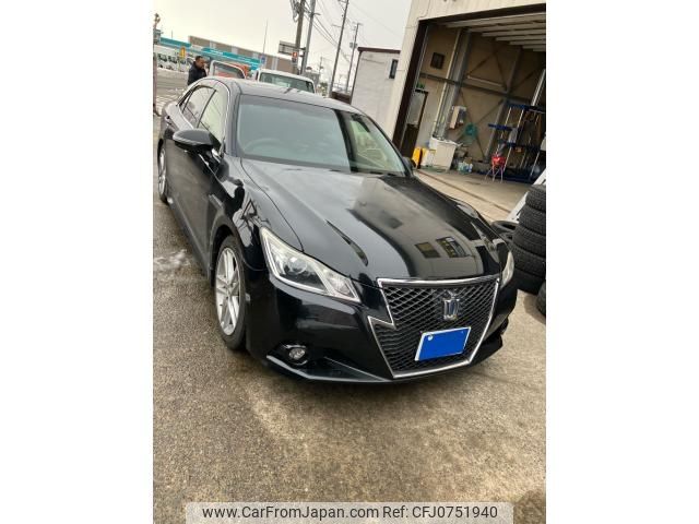 toyota crown 2013 -TOYOTA--Crown DAA-AWS210--AWS210-6010097---TOYOTA--Crown DAA-AWS210--AWS210-6010097- image 1