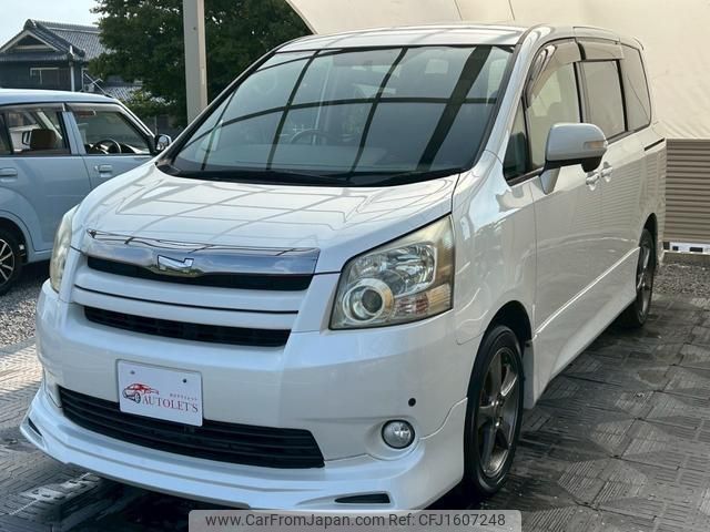 toyota noah 2008 CFJ1607248 image 1