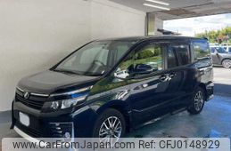 toyota voxy 2014 -TOYOTA 【京都 339ｾ811】--Voxy ZRR80W--0019216---TOYOTA 【京都 339ｾ811】--Voxy ZRR80W--0019216-